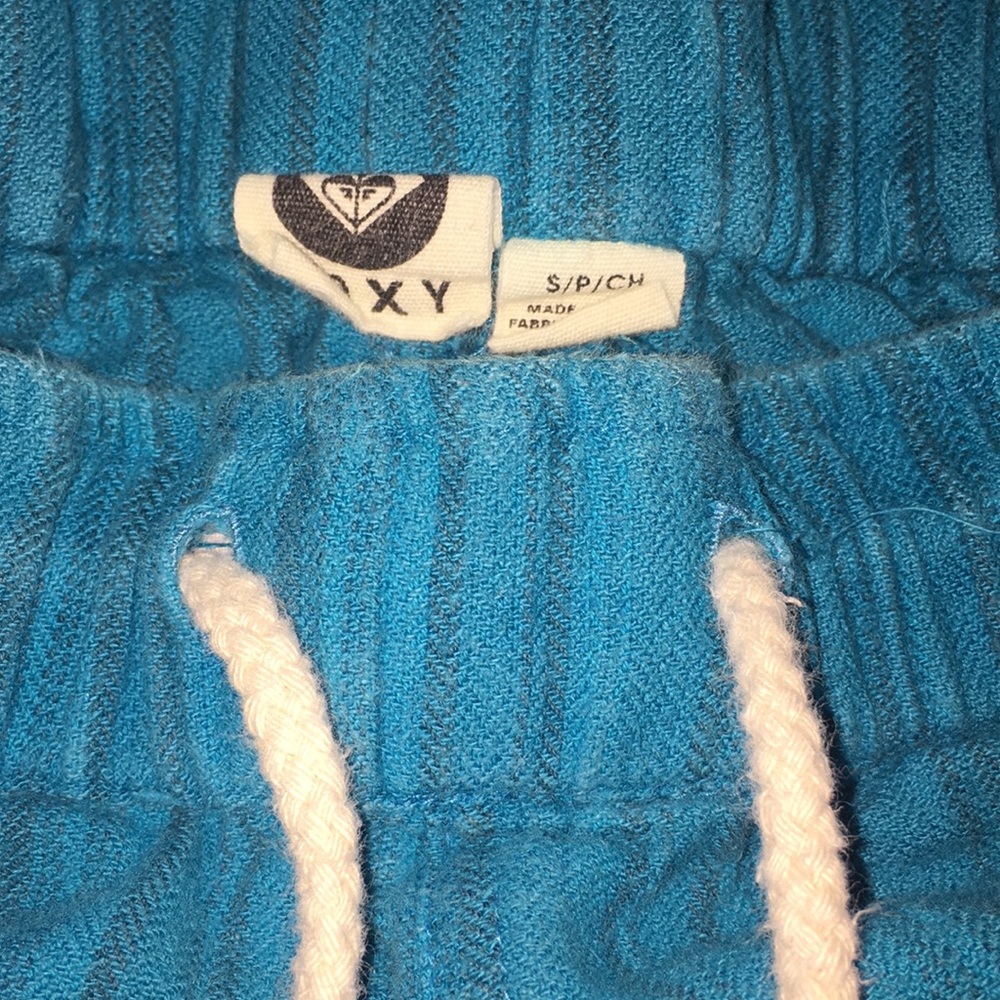 Small Roxy blue shorts - Picture 4 of 4